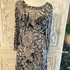 Kaktus Womens Large Sheer Stretch Black White Paisley Asymmetrical Hem Tunic L
